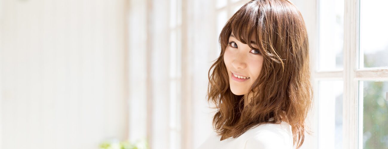 6 Signs To See If An Asian Woman Likes You