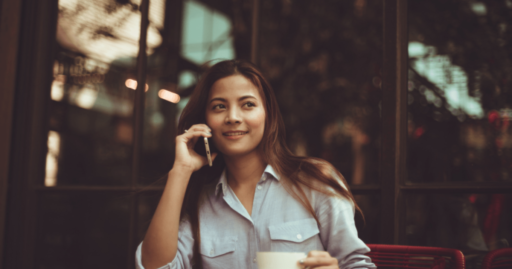 indonesian girl calling on phone